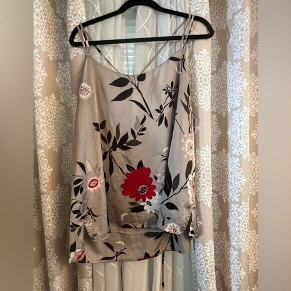 Loft Cross back blouse with spaghetti straps size x large - Picture 1 of 3